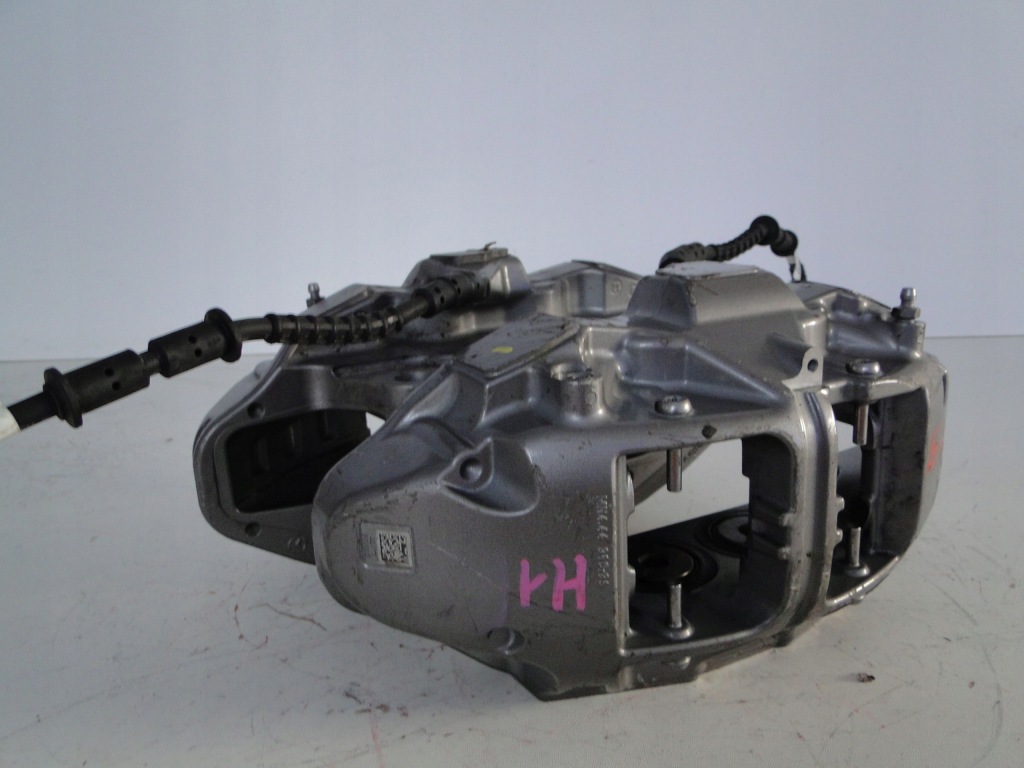 фото №10, Mercedes супорт гальмівний передній правий лівий s klasa 223 w223