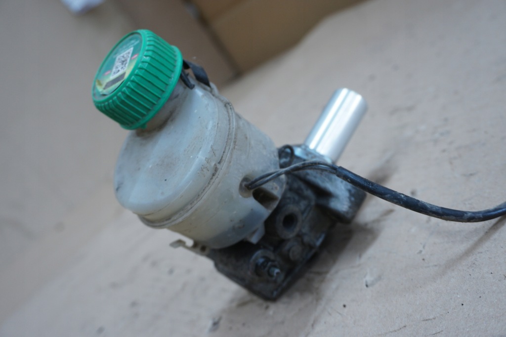 фото №6, Suzuki vitara i насос тормозная 1,6 88-97r