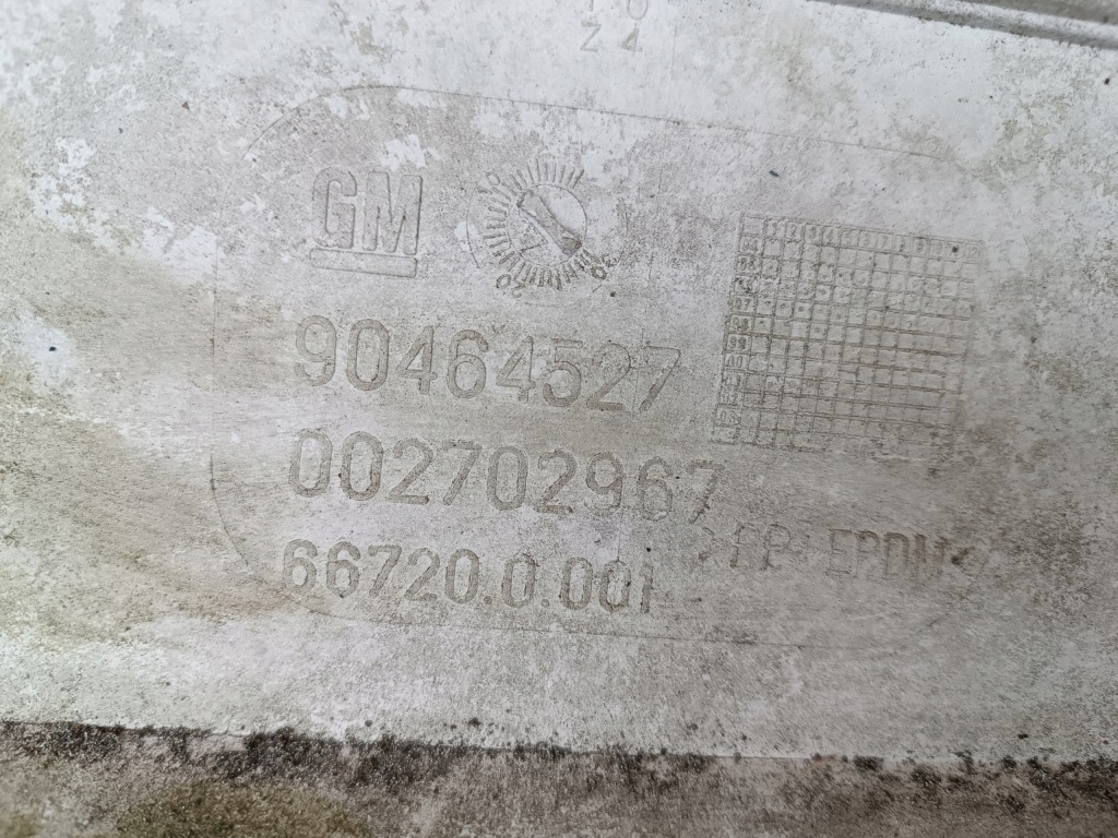 фото №14, Бампер перед передний оригинал 90464527 opel vectra b