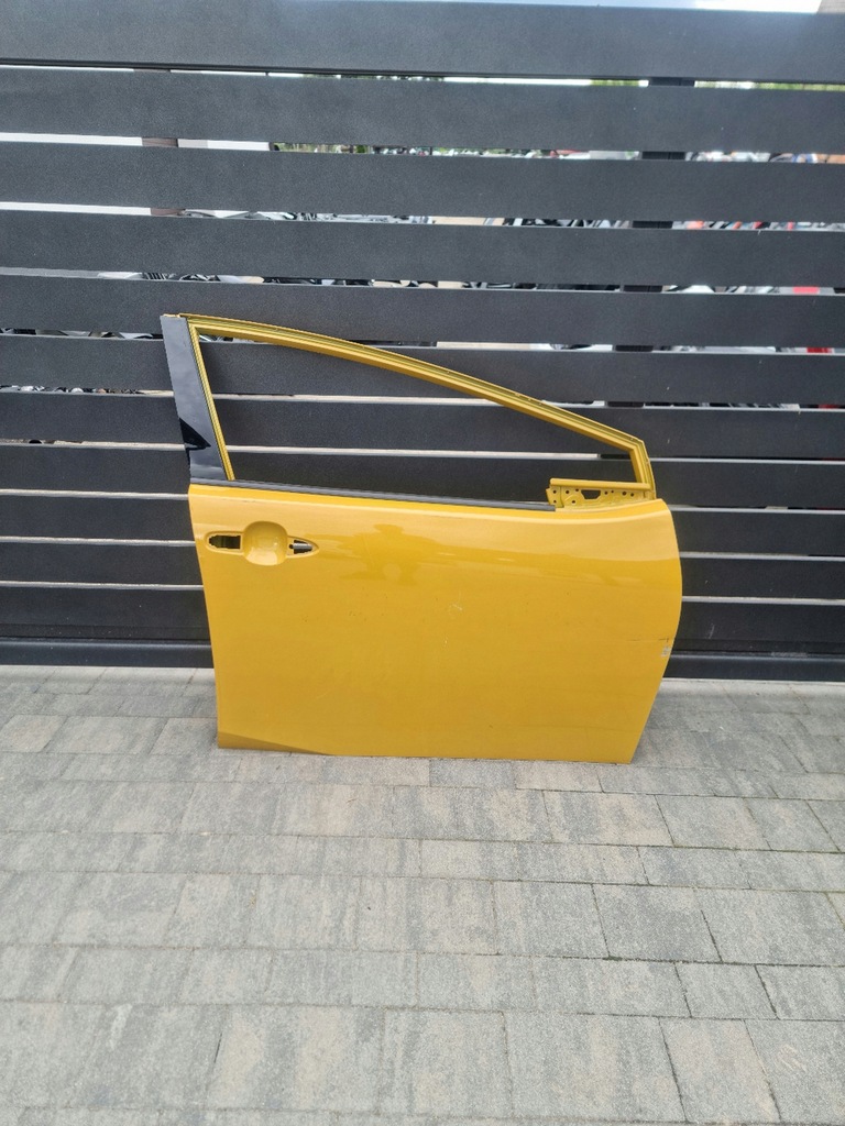 фото №1, Toyota prius 5 v дверь правое передние перед