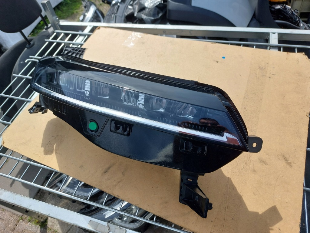 Фара правий перед full led renault megane v e-tech Ціна