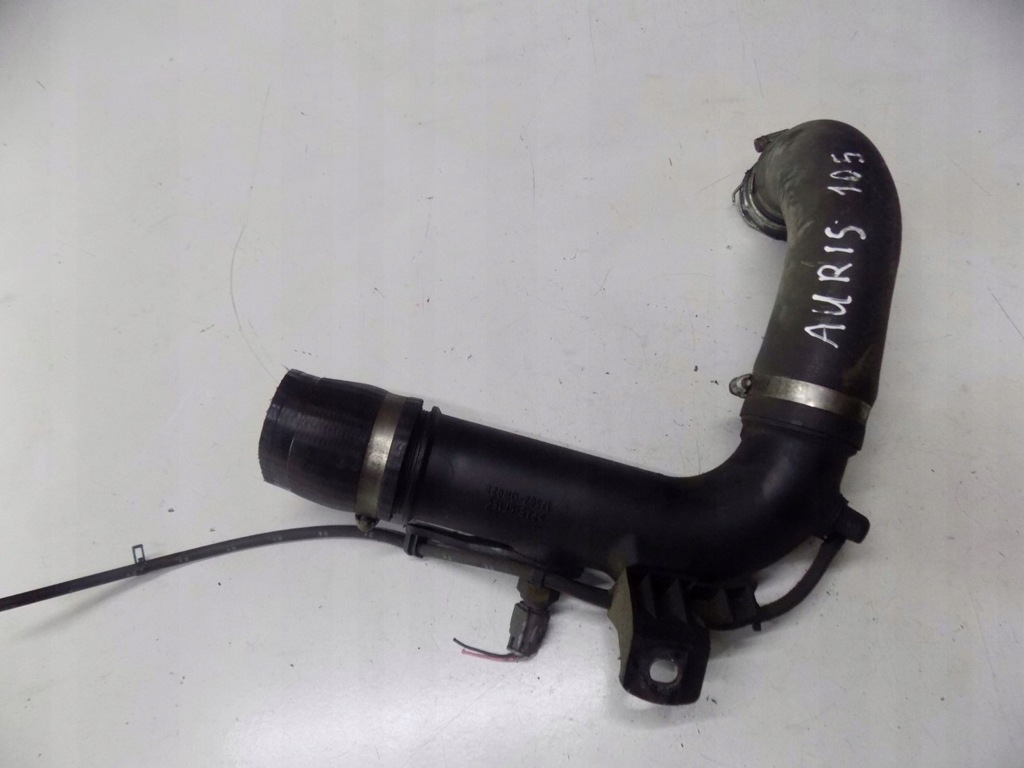 Купить Toyota auris i 2.0 труба интеркулер 17362-0r021