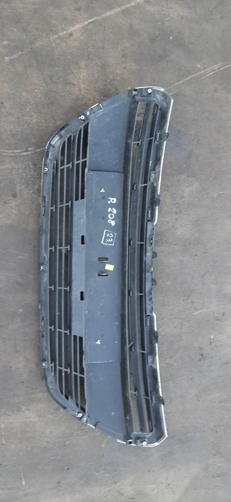 фото №8, Решётка радиатора решётка радиатора перед бампера хром lift peugeot 208 i 9810920180