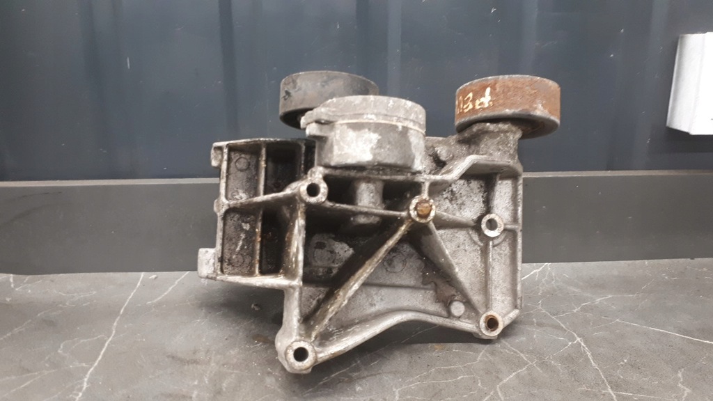 фото №8, 96348183 кронштейн кронштейн натягувач peugeot 307 2.0hdi