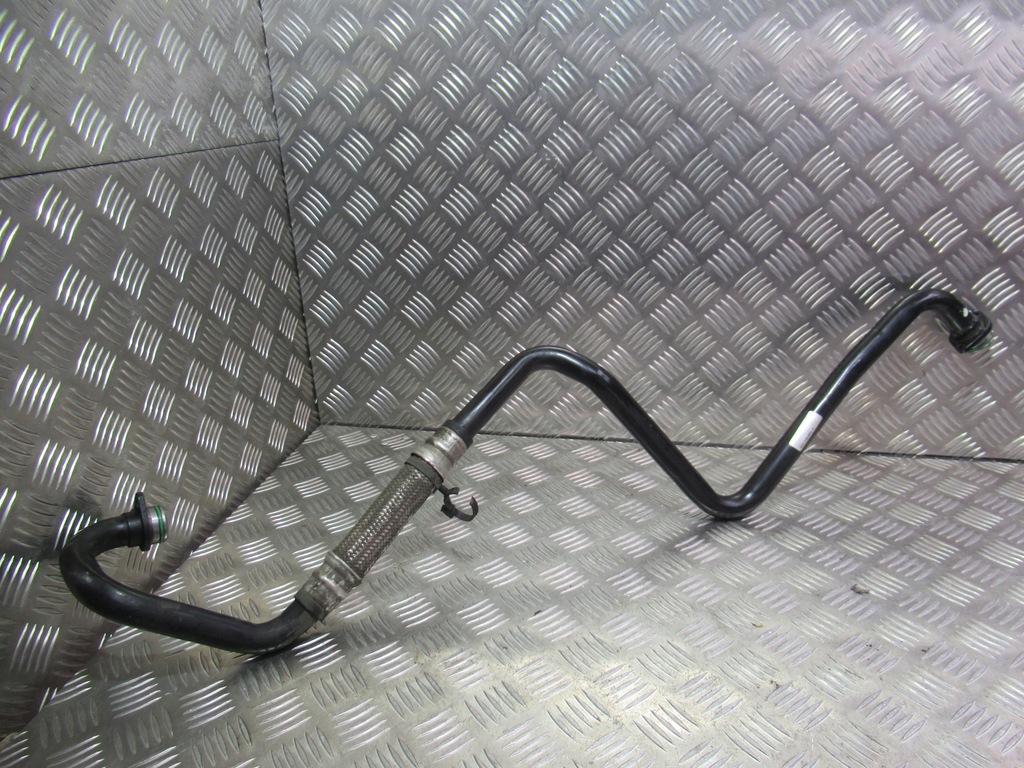 фото №1, Audi r8 шланг радіатора оливи 420115689g