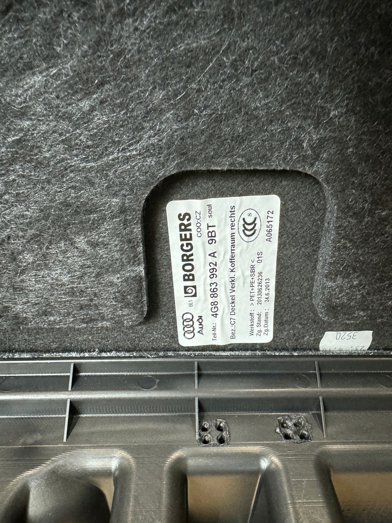 фото №12, Audi a7 4g8 lift seadan оббивка захист підлога багажника набір 38 km