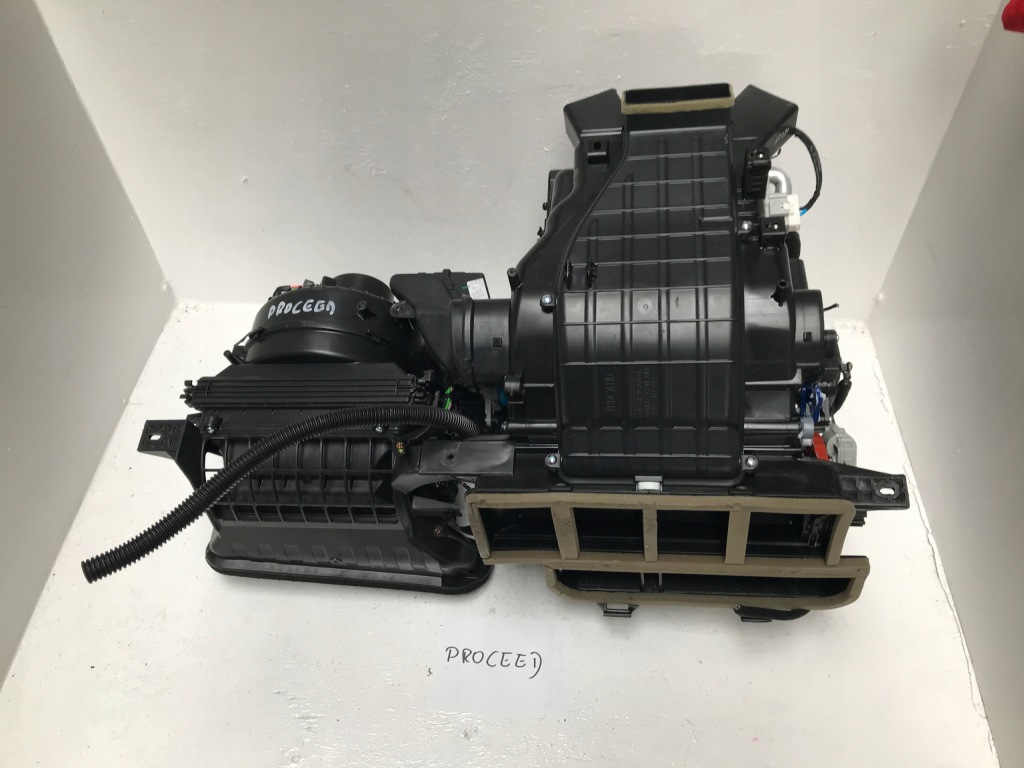 фото №1, Kia proceed iii lift 1.6 t-gdi обігрівач kpl eu