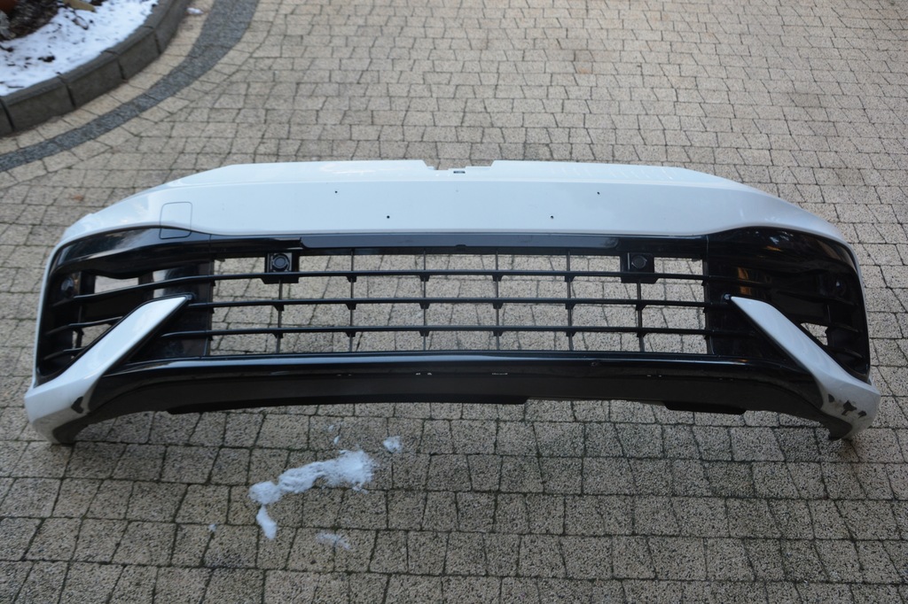 фото №1, Бампер передний перед 4pdc vw golf 8 viii r20 lc9a