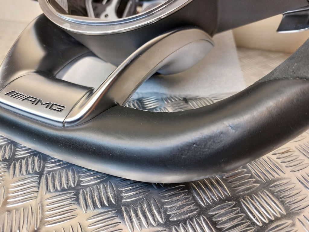 фото №6, Воздуховод mercedes amg w213, руль wheel