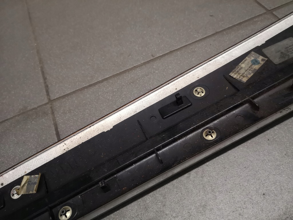 фото №10, Молдинг dekor обшивка правий перед a8 d3 4e0867410l