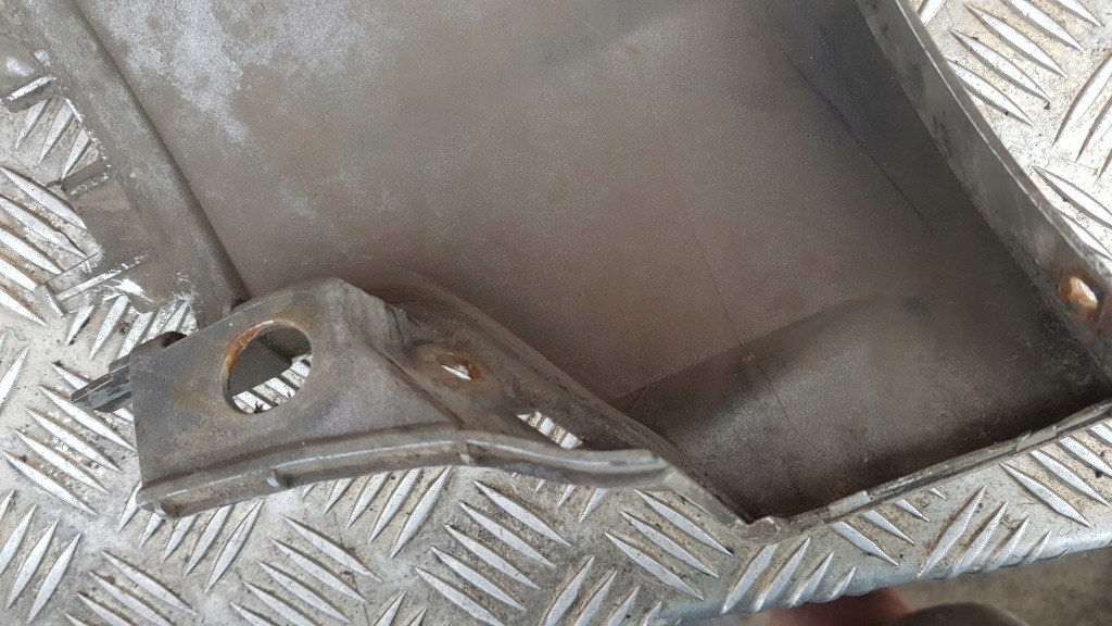 Audi a8 d3 накладка заглушка наконечник поріг ліва молдинг ly7w Ціна