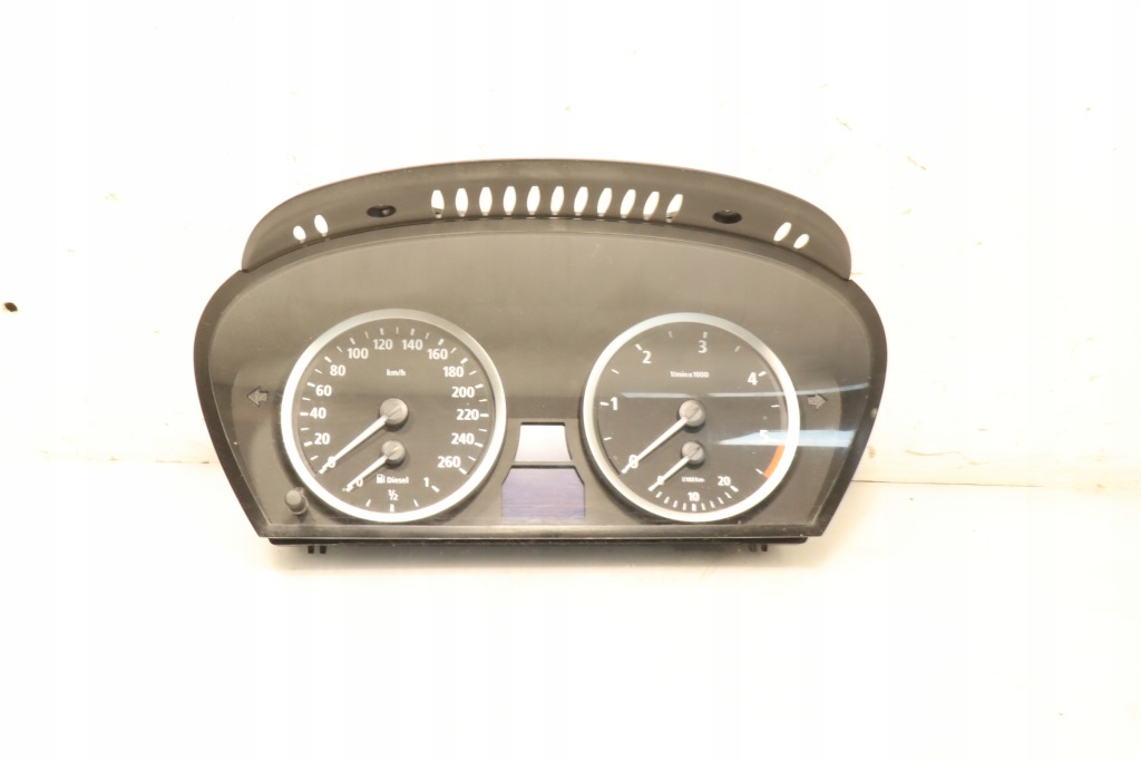 Купити Прилади bmw 5 520d e61 2.0d 9135253