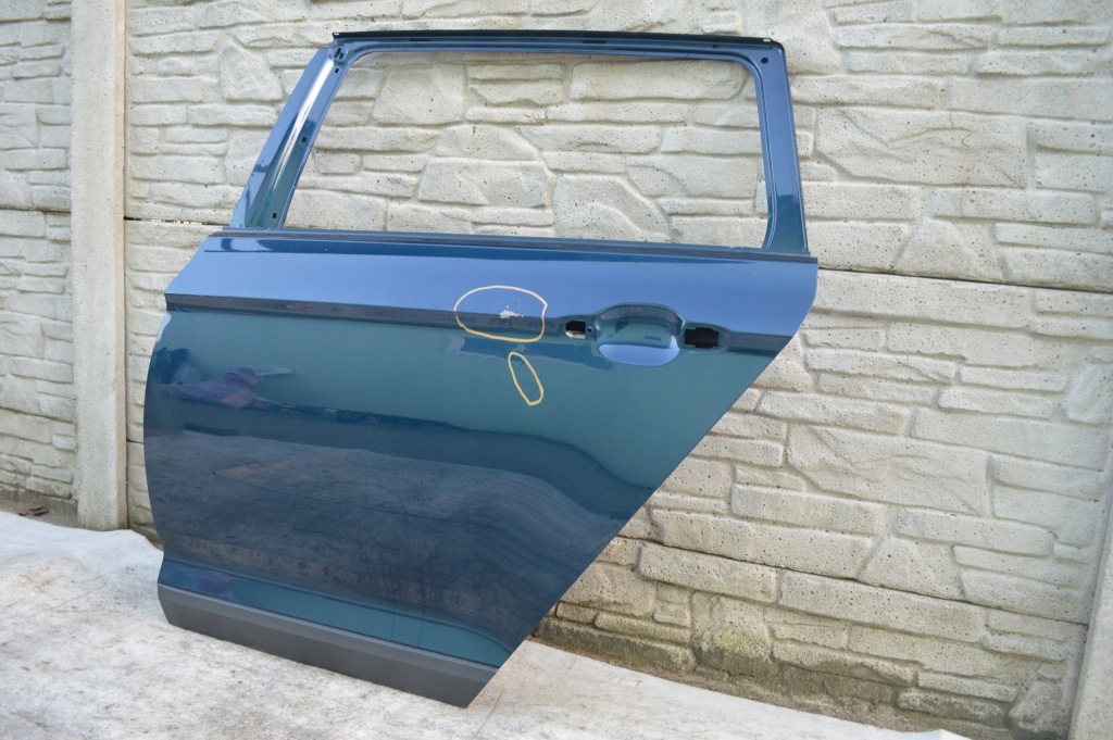 Двері задні ліва volkswagen passat b8 універсал Ціна