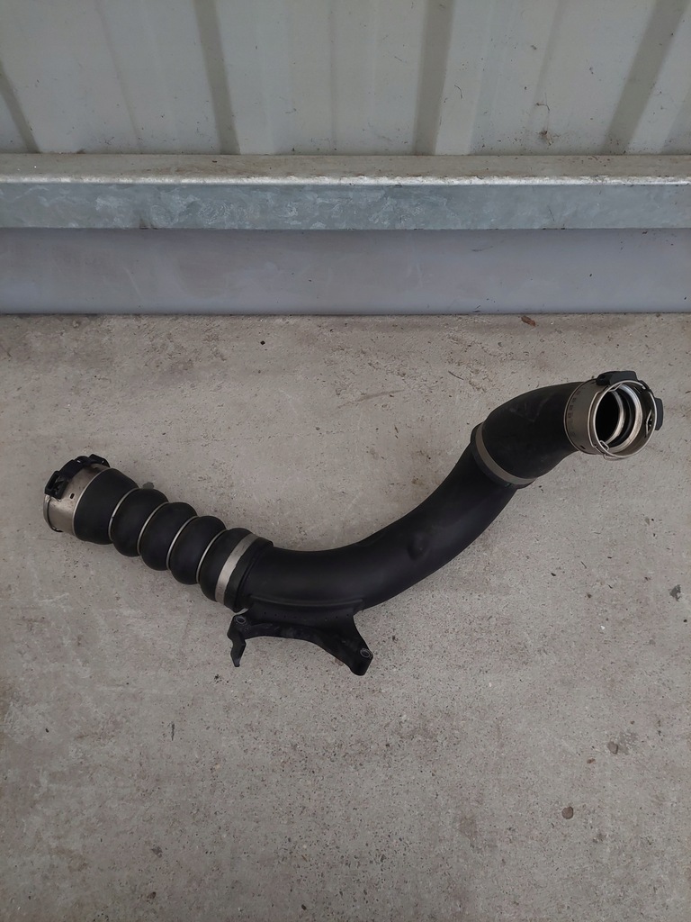 фото №1, Bmw 2 f46 f45 труба інтеркулер 8616211