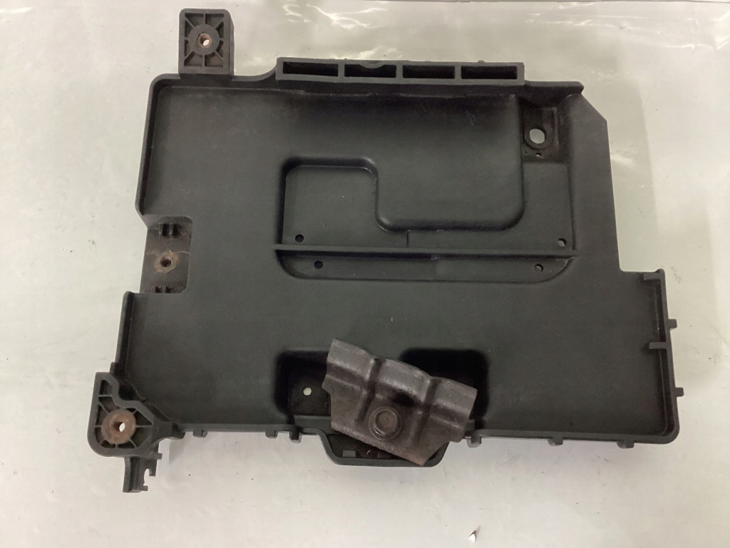 фото №1, Hyundai i30 ii hb od 2011/2017 основание pod аккумулятор