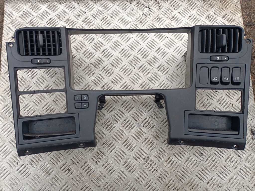 фото №1, Scania r hpi рамка budowa спидометра nr 1728037