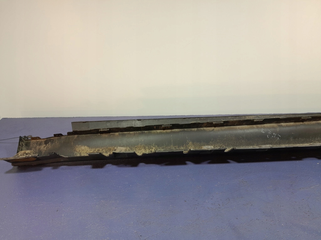 фото №9, Bmw x5 f15 молдинг накладка порог правая 10503410 a90