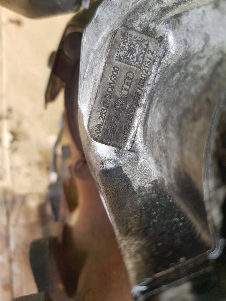 фото №6, Турбонагнетатель 2.0tdi volkswagen 04l253019q