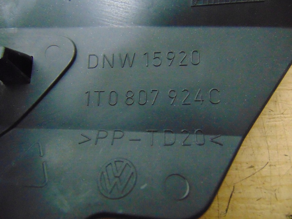 фото №11, Омыватель фара правый vw touran 2010- lh5x