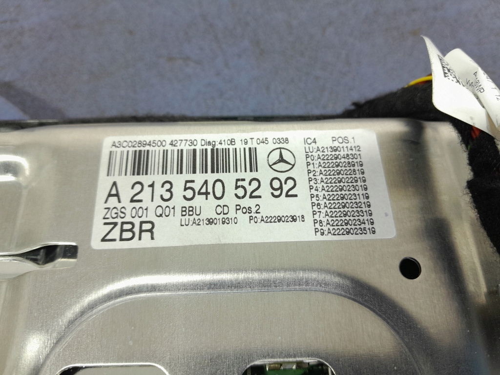 фото №13, Mercedes e w213 2.0d 194 km счетчик приборы экран дисплей a2135405292