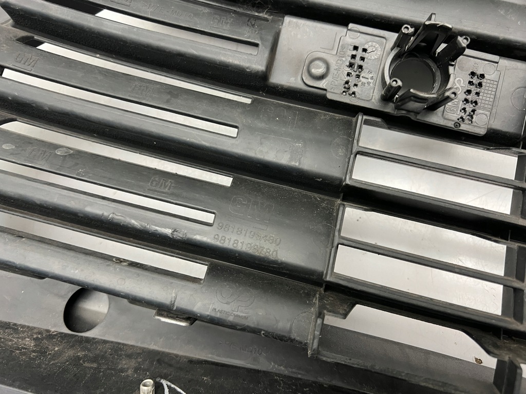 фото №16, Opel combo e бампер передний перед оригинал oem 18-