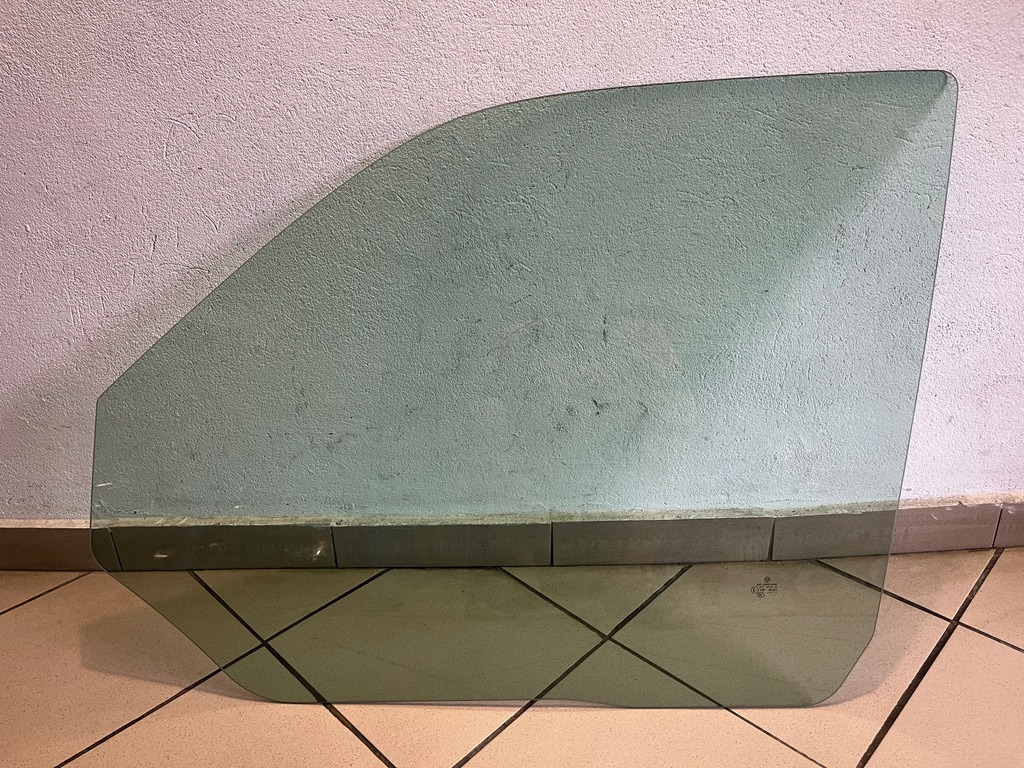 фото №1, Стекло дверь задняя задняя левая vw transporter t6 t-6