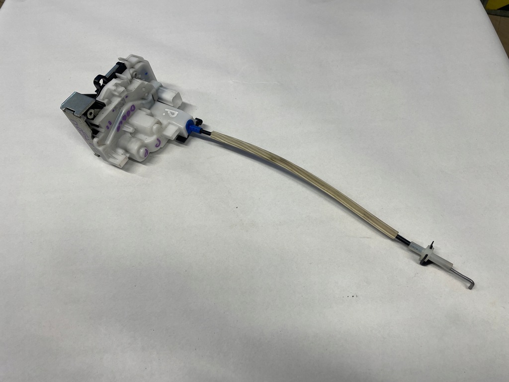 фото №1, Fiat doblo ii combo d замок двері правий перед 51817366