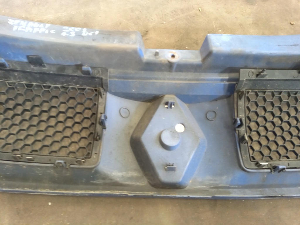 фото №9, Решётка радиатора решётка радиатора бампера renault trafic 7700313438 91166534 525719894