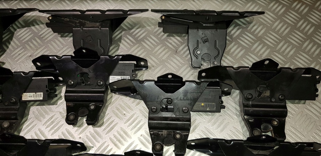 фото №12, Bmw 5 e61 e65 x6 e72 замок крышки задняя задний кронштейн комплект 7197081 7071594