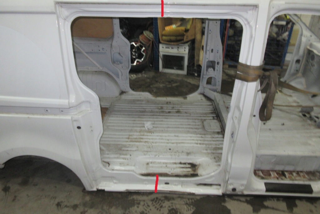 фото №1, Renault trafic ii vivaro a крыло правый задняя