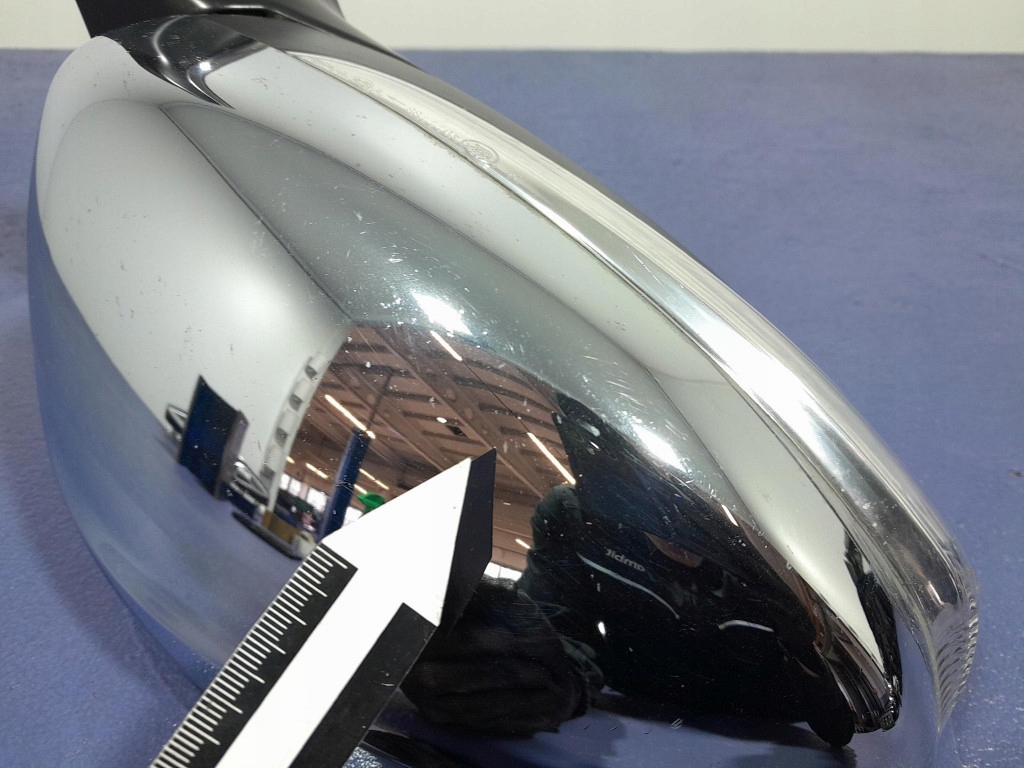 Peugeot 208 1 рестайлинг  зеркало правое 11 pin с Разборки