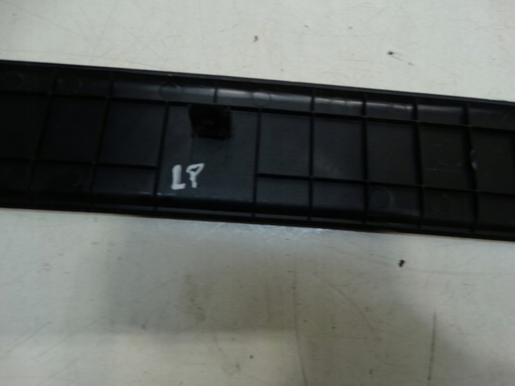 фото №6, Молдинг поріг зовнішня лівий перед kia carens iv 85872-a4000