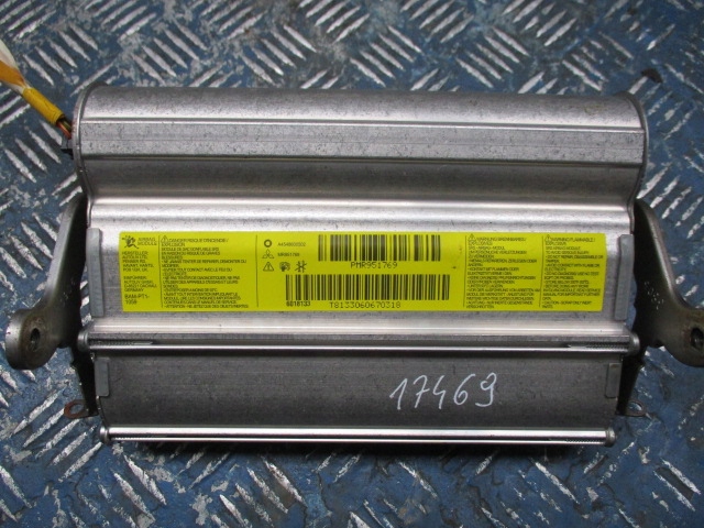 фото №4, Colt vi z30 приборная панель приборная панель подушки безопасности воздуховод