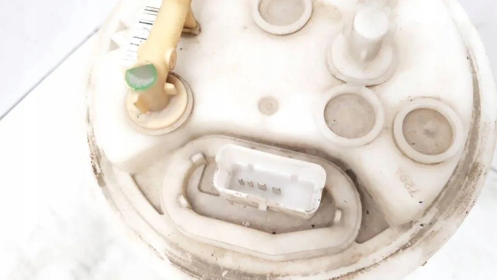 фото №8, Датчик рівня пального citroën jumpy фургон 9683833280 1.56l дизель 2008