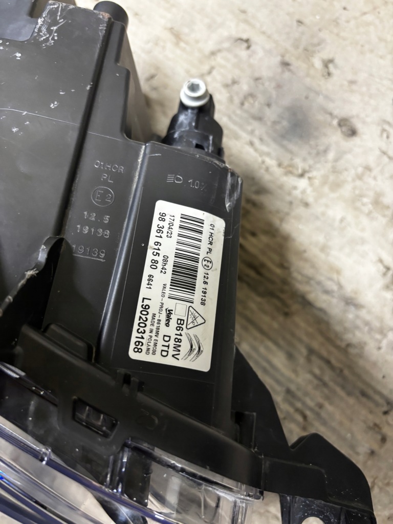 фото №9, Фара правый лампа передняя правая full led citroen c3 iii lift9836161580