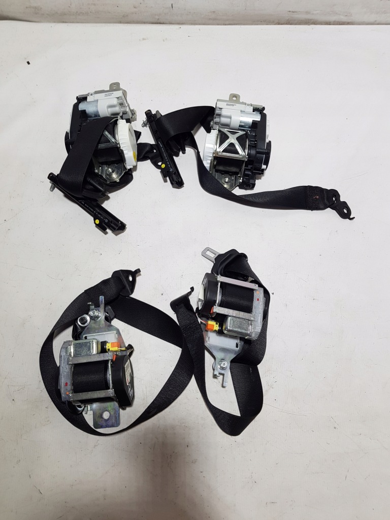 фото №1, Mercedes ml w166 gl x166 комплект ремені ременів перед задня лівий правий