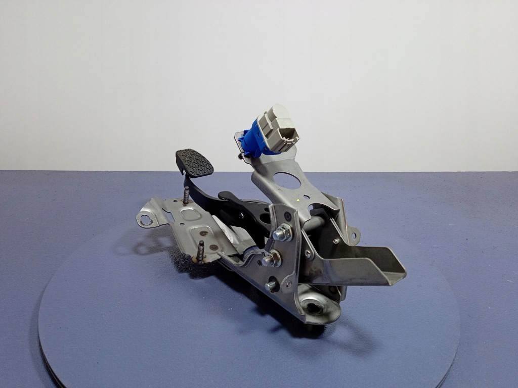 фото №3, Ford puma mk2 педаль гальма механічна коробка передач