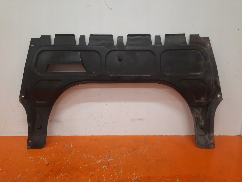 фото №1, Volkswagen polo захист двигуна плита pod двигун 6q0825237 bmd