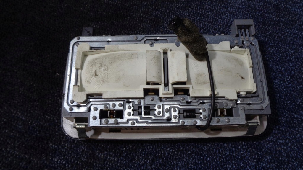 Лампа освещение кабины микрофон alfa romeo mito Доставка