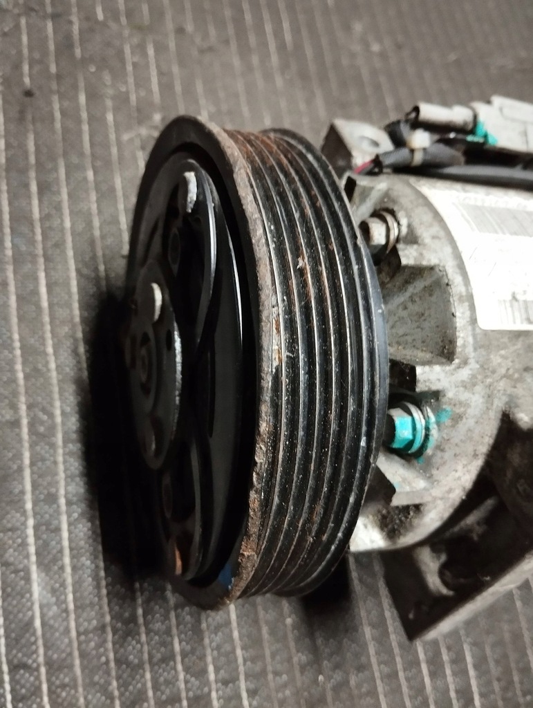 фото №6, Компрессор кондиционера renault clio iv captur i 926002352r