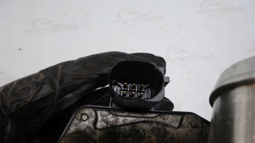 Focus 1.0 ecoboost 14r. 100km cm5g-9f991-fb 50989002 дросельна заслінка Оригінал