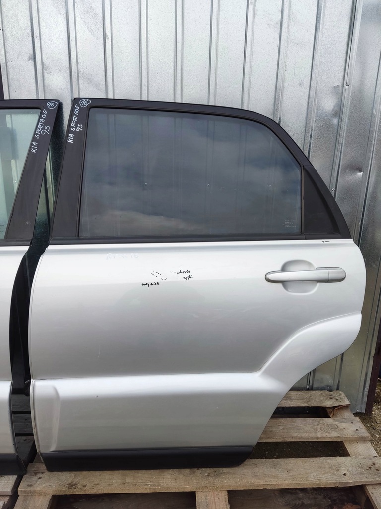 фото №1, Дверь левая задняя kia sportage 2 ii lift 9s