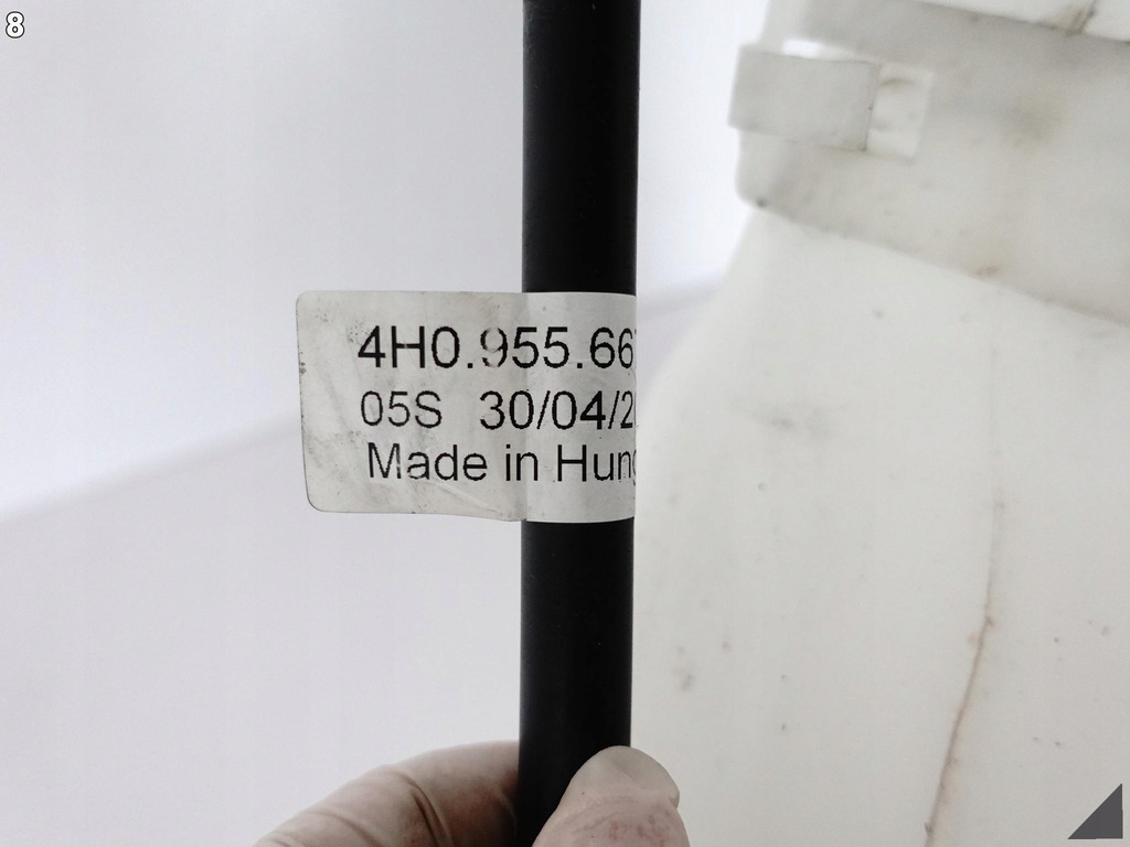 фото №9, Audi a8 s8 4h0 d4 lift 09-17 бачок омывателя насос 4h0955451b