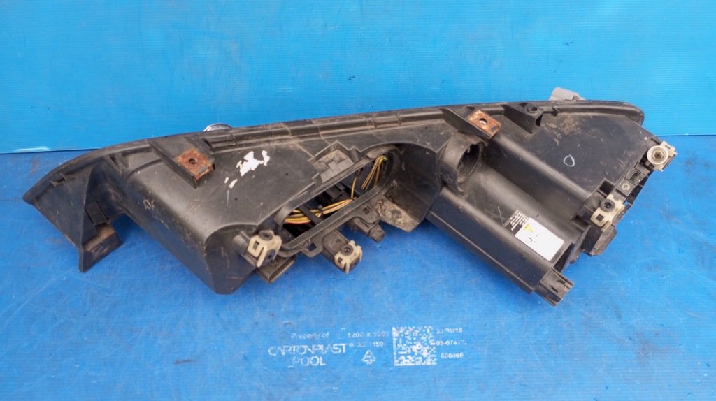 фото №8, Корпус лінза лампи правий перед f014003907 mazda 6 gg lift ксенон