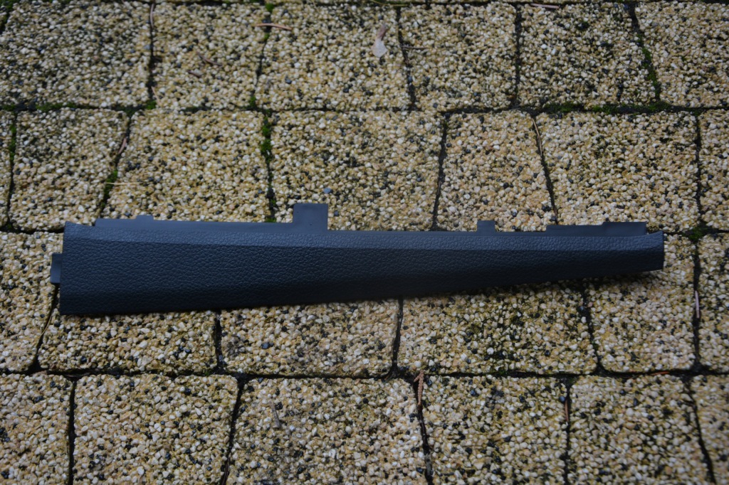 фото №1, Захист заглушка панелі панель приладів vw jetta 5c6868238