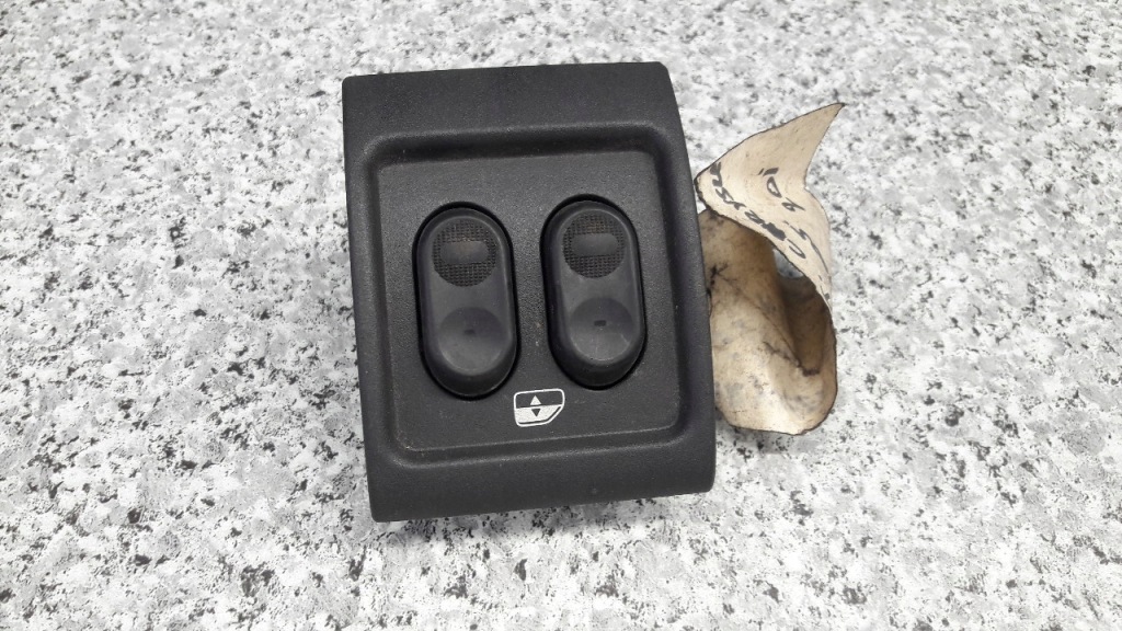 фото №1, 746-75574-1 панель регулировки зеркал pt.cruiser