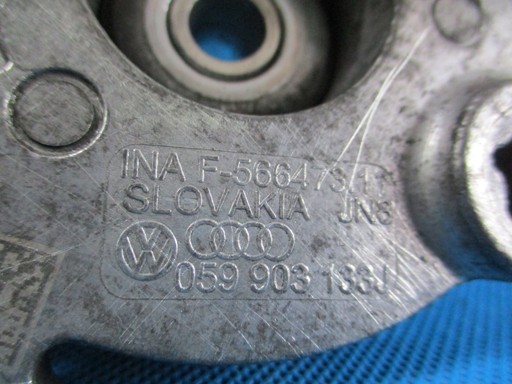 фото №3, Натяжитель ролик ремень клиновой audi q7 059903133j