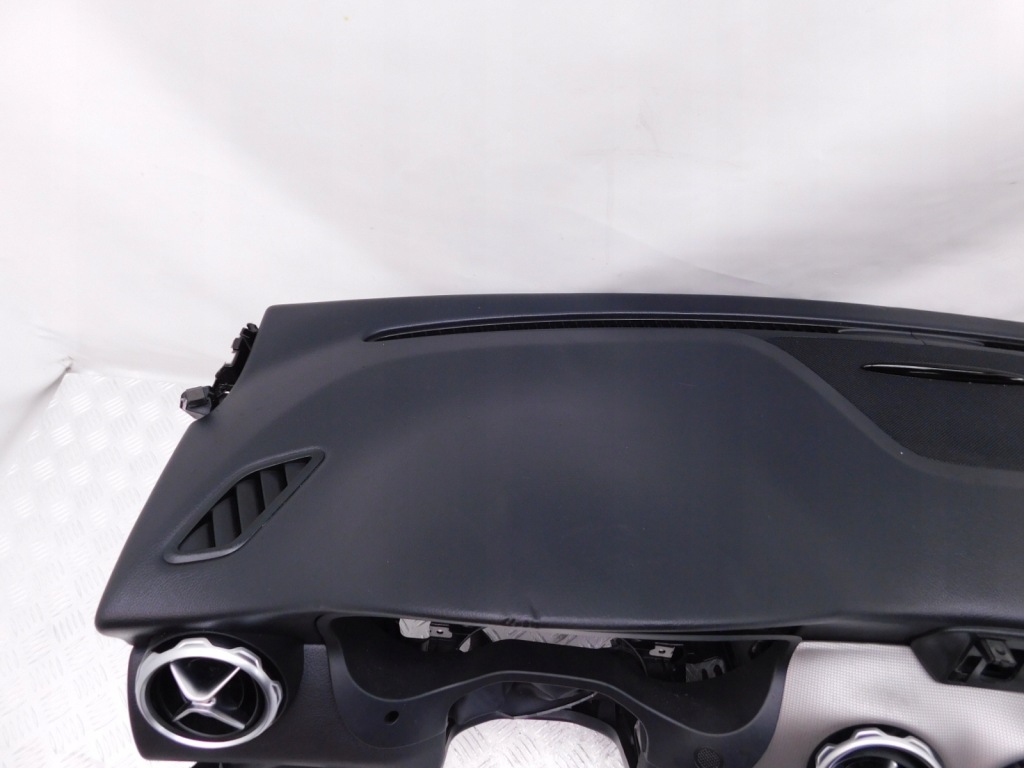 Приборная панель приборная + 3x подушка безопасности 2x панель  mercedes gla x156 рестайлинг  13-19 в Украине