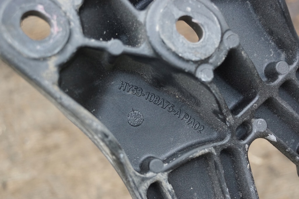 фото №9, Поперечина aston martin db11 hy53-108a75-a