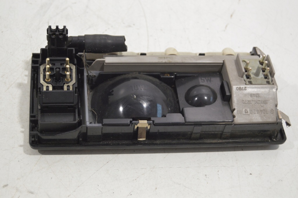 Лампа стелі перемикач люк mercedes w126 c126 w124 1248201301 Недорого